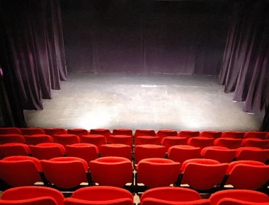 Πασίγνωστος Έλληνας ηθοποιός «κράζει» την Κύπρο! (εικόνα)